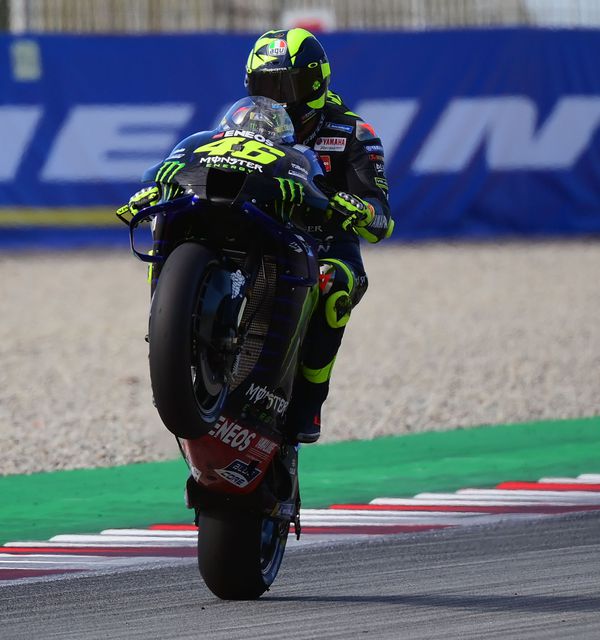 “Doktor” će voziti i iduće sezone: Valentino Rossi još ne razmišlja o mirovini