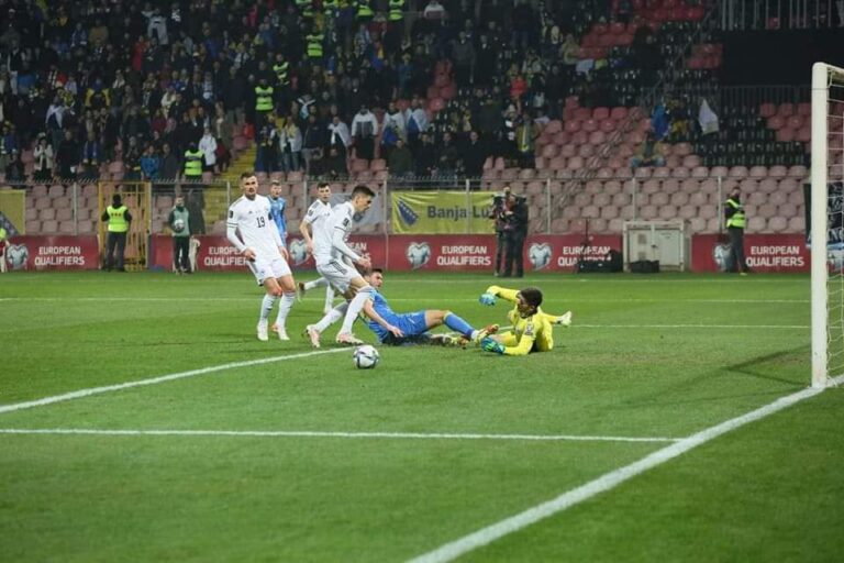 Zmajevi u Zenici poklonili Ukrajini baraž
