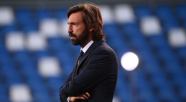 Andrea Pirlo se želi vratiti trenerskom poslu, na stolu ima ponude gradskih rivala